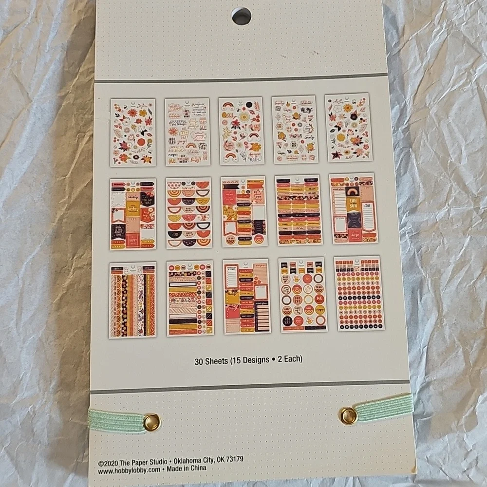 The Paper Studio nwt paper